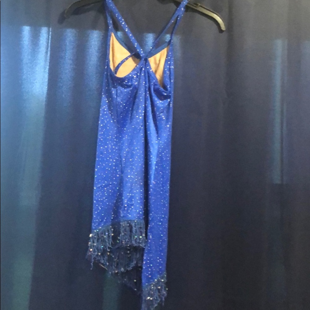 Dance custom - Picture 2 of 2